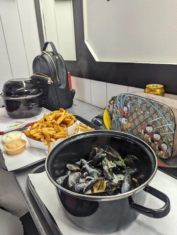 Frites Maison Et Moules